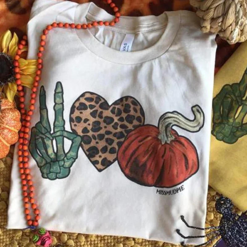 Online Exclusive | Peace Love Pumpkins Short Sleeve Pumpkin Graphic Tee in Cream