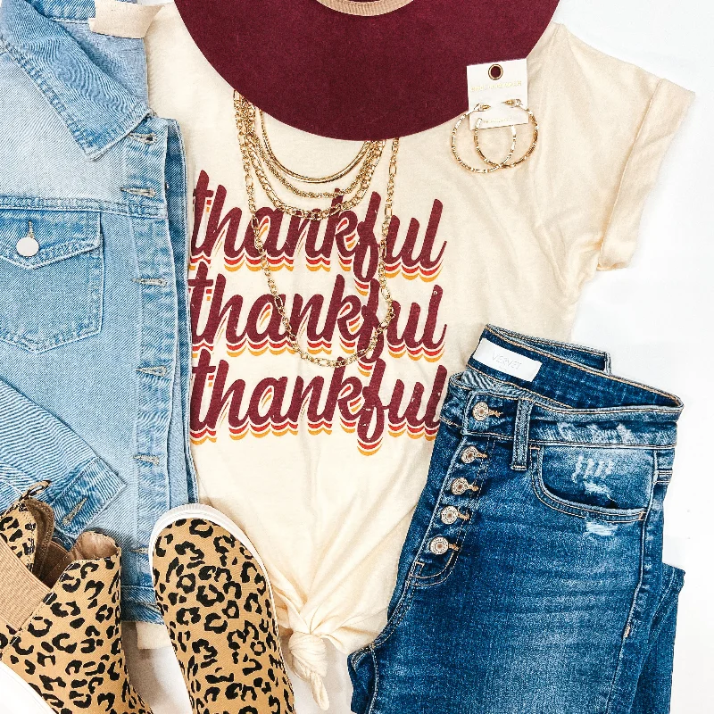 Thankful Retro Writing Short Sleeve Graphic Tee in Ivory