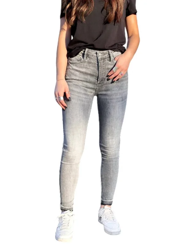 Tummy Control Jeans In Grey Acid Wash